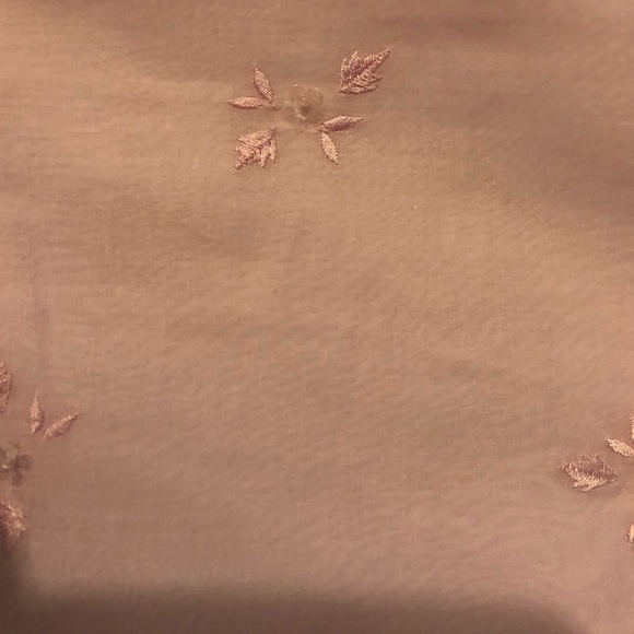 Colleen Conrad maternity blouse - Picture 4 of 9